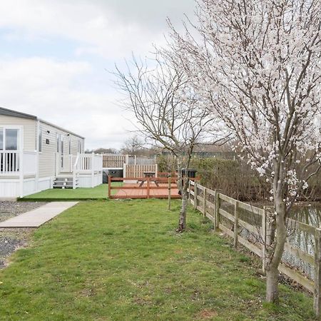 Hallcroft Fishery And Holiday Park Retford Exteriér fotografie